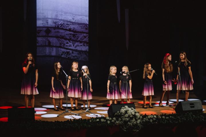 Vokālais ansamblis "Karameles"